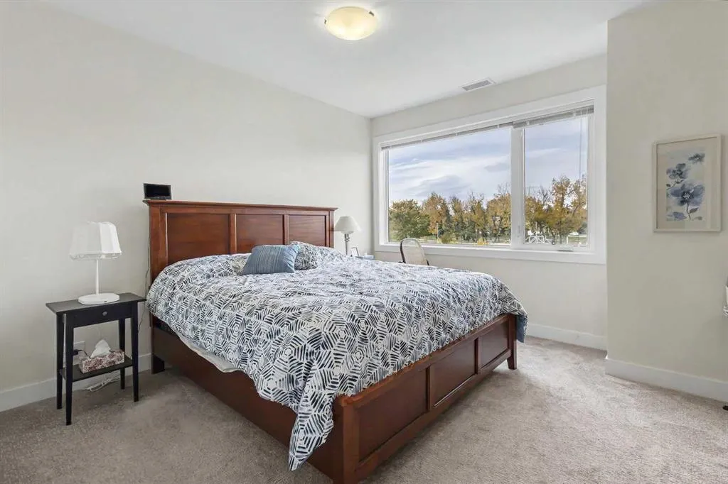20 Brentwood Common NW #304