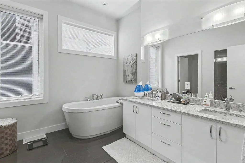 20 Brentwood Common NW #304
