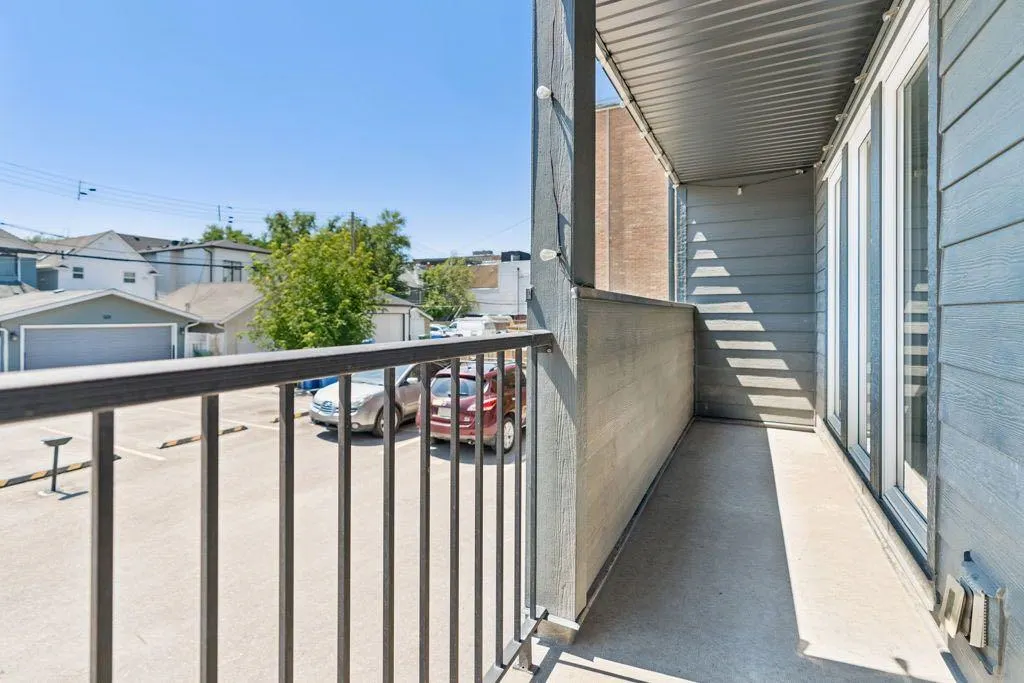 515 18 Avenue SW #7