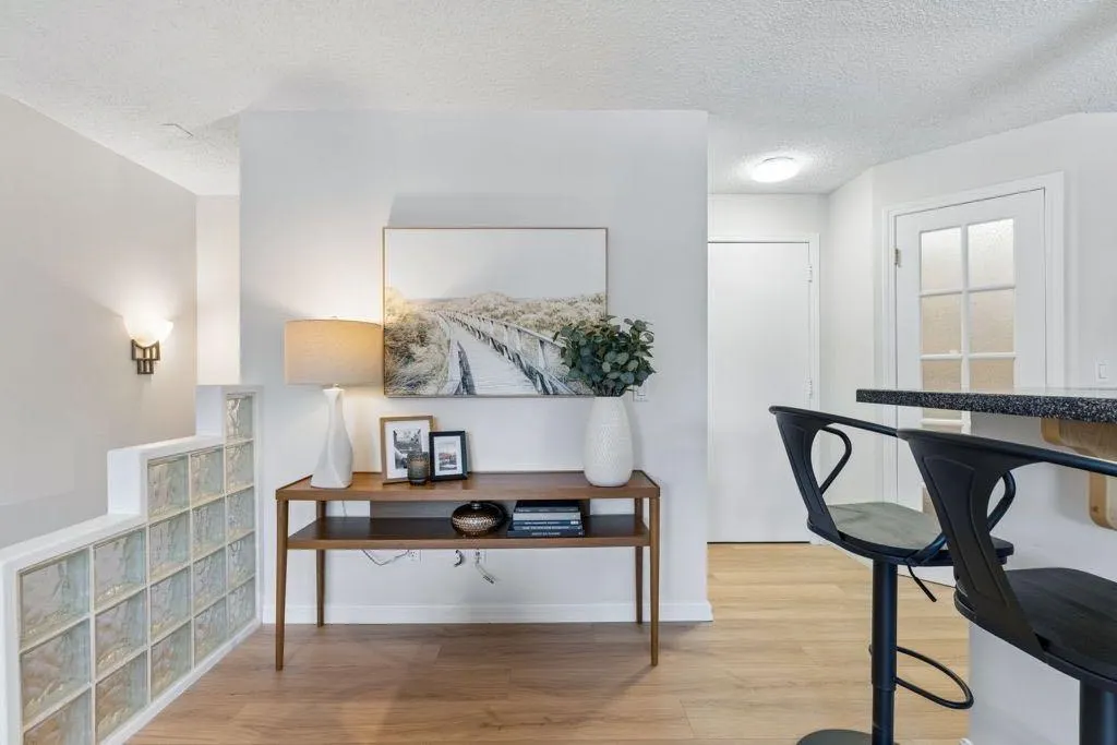 515 18 Avenue SW #7