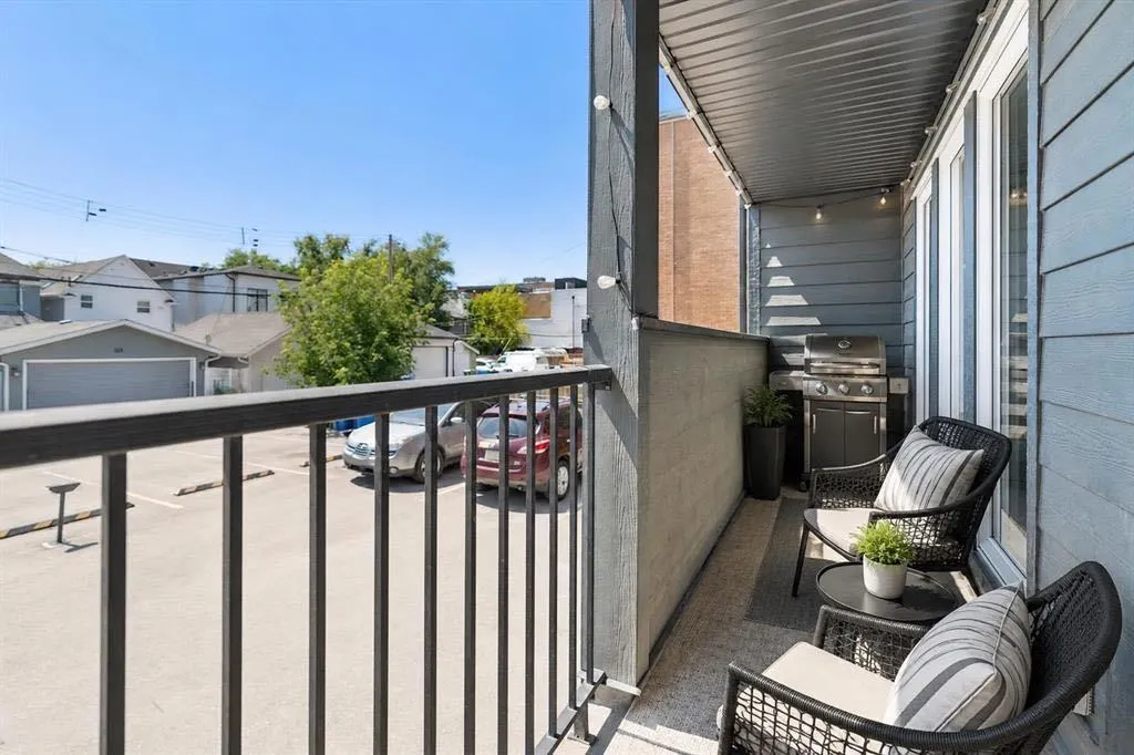 515 18 Avenue SW #7