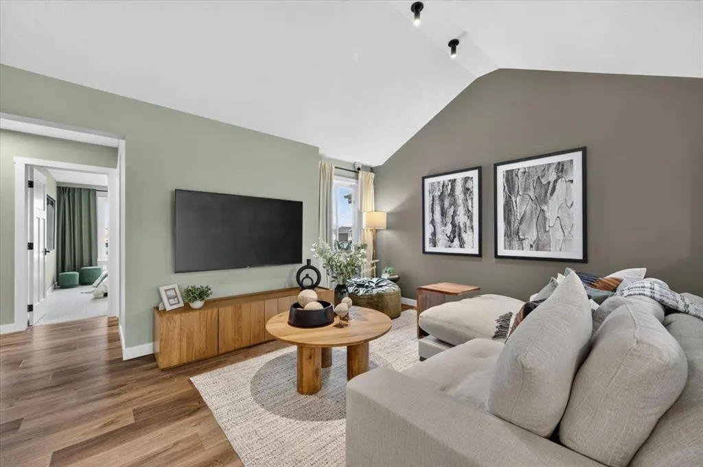 140 Fireside Close