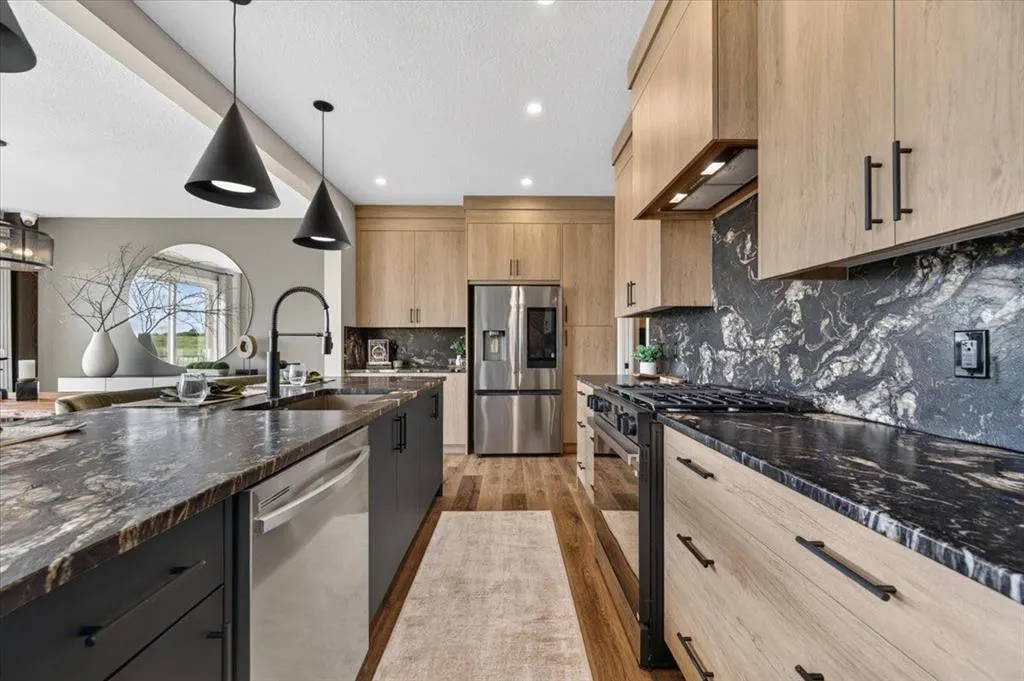 140 Fireside Close