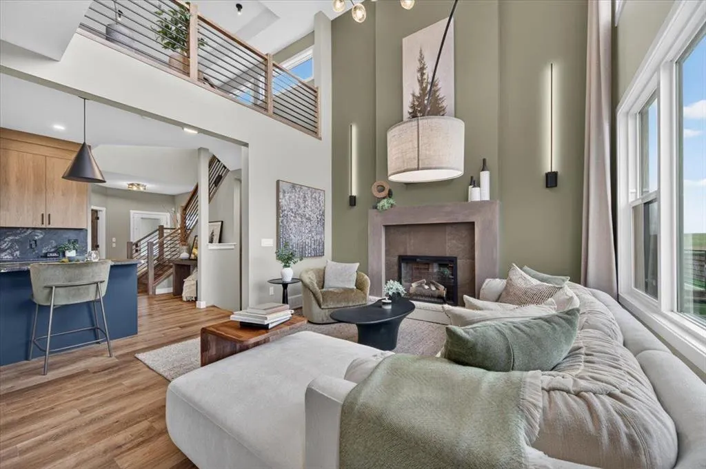 140 Fireside Close