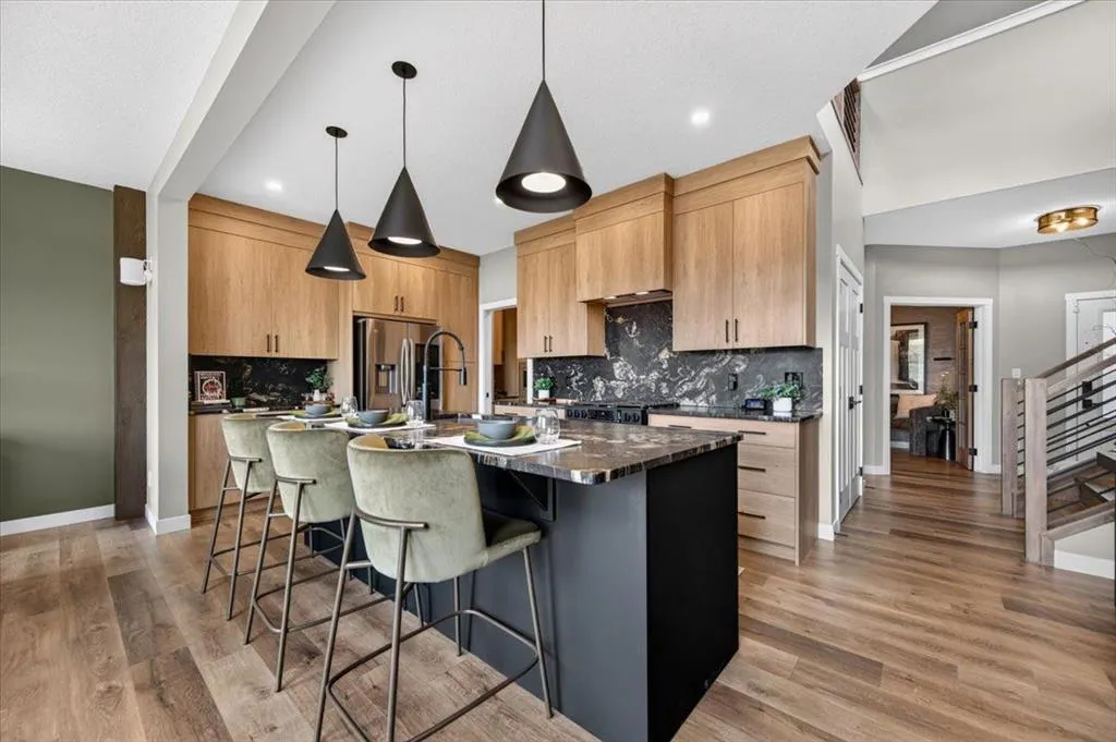 140 Fireside Close