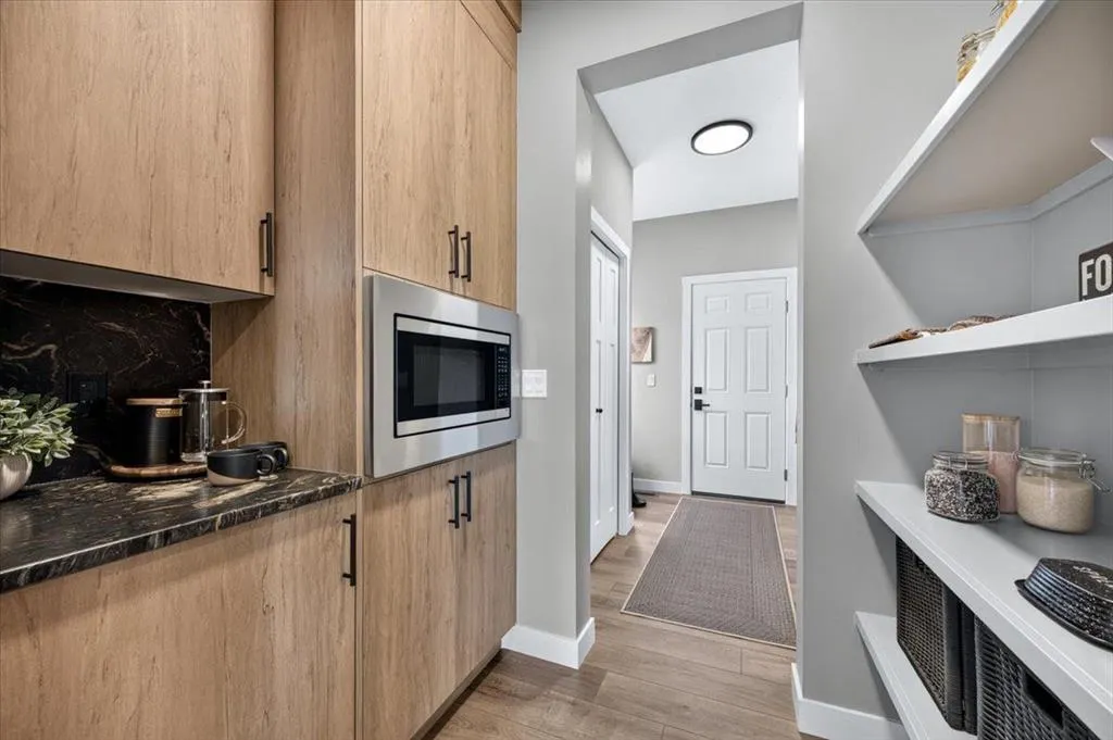140 Fireside Close