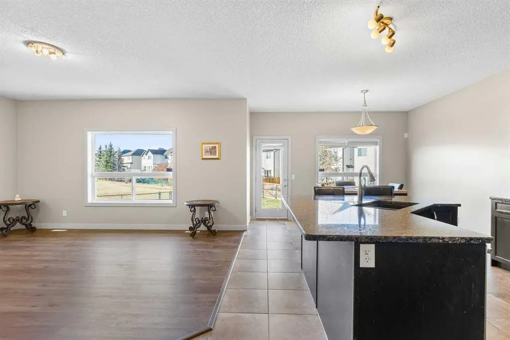 38 Everhollow Green SW