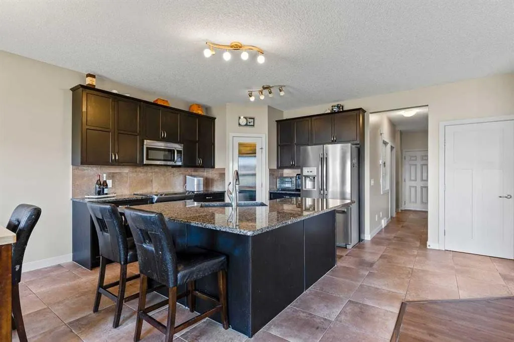38 Everhollow Green SW