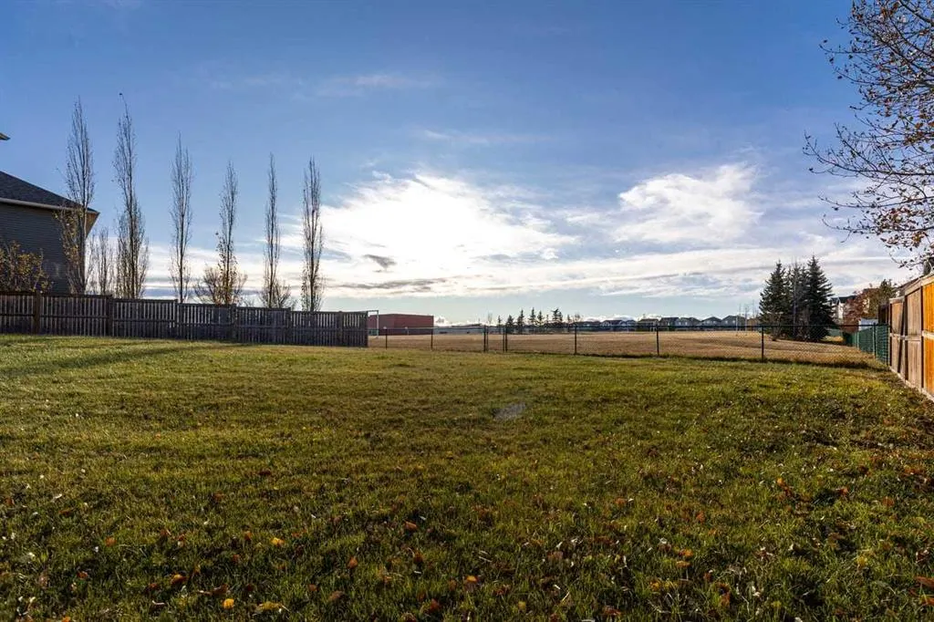 38 Everhollow Green SW