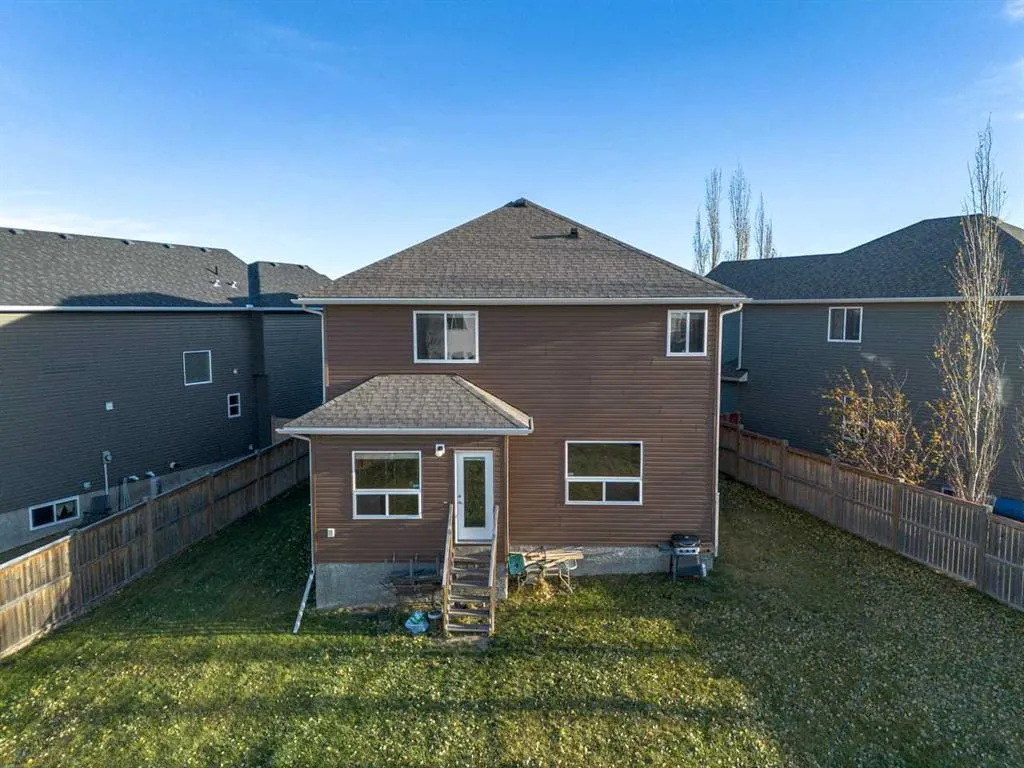 38 Everhollow Green SW