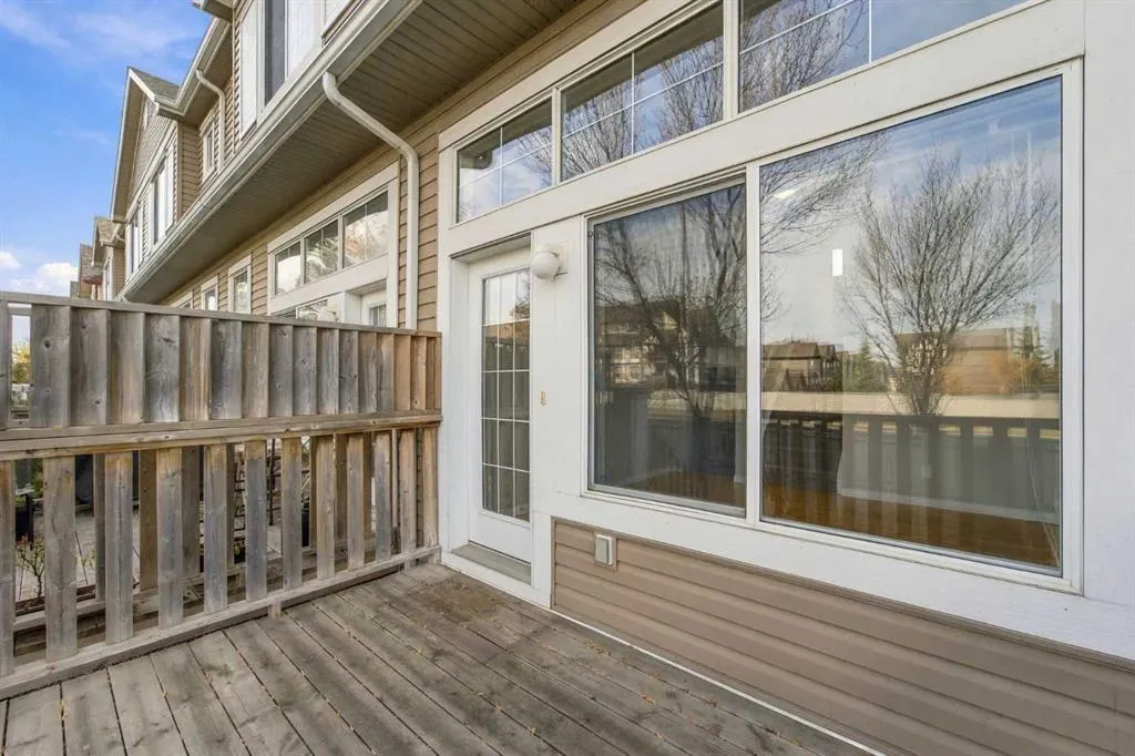 55 Copperfield Court SE