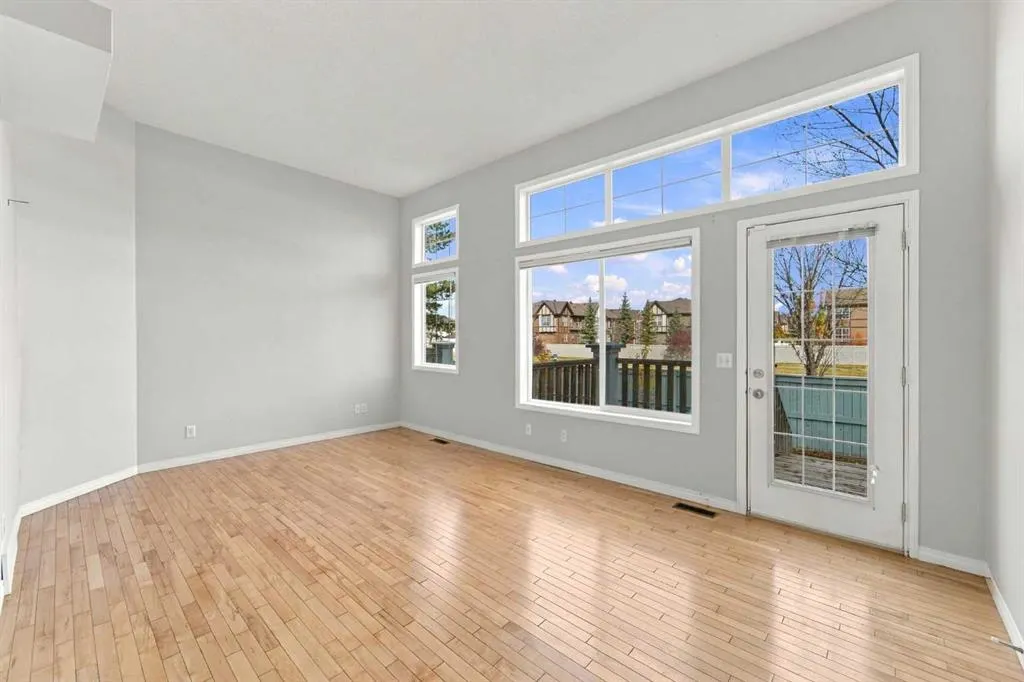 55 Copperfield Court SE