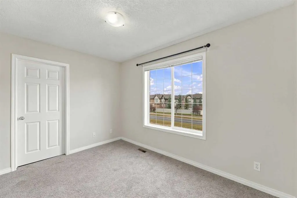 55 Copperfield Court SE