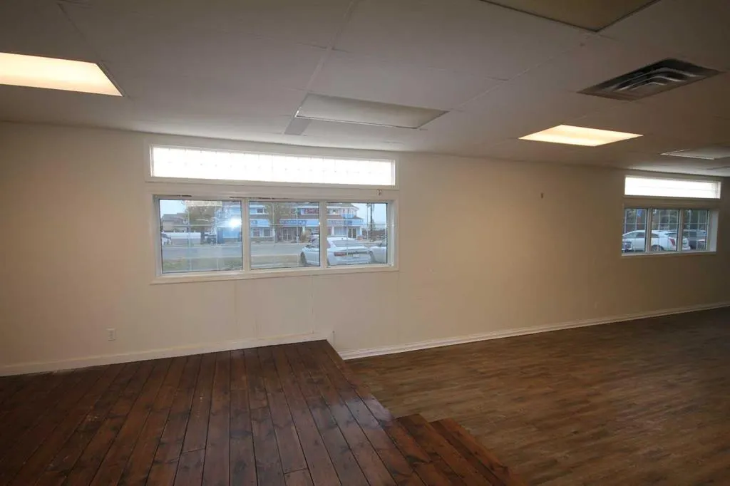 5227 Lakeshore Drive #110