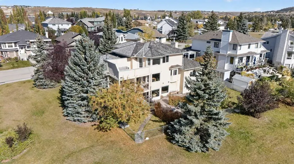 38 West Mitford Crescent