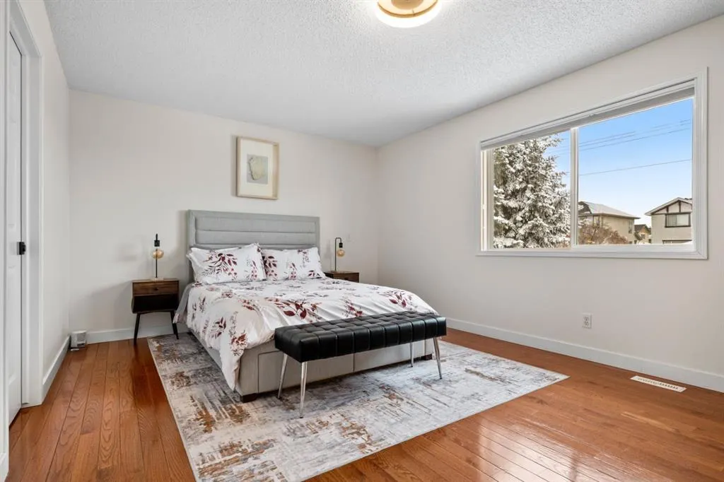 111 Panorama Hills Way NW