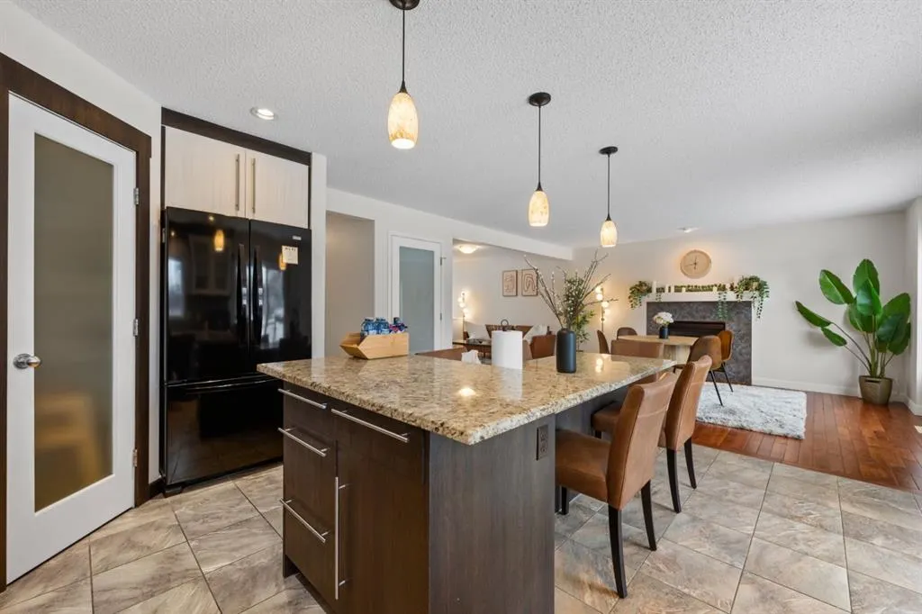 111 Panorama Hills Way NW
