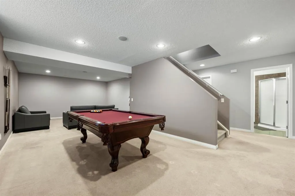 111 Panorama Hills Way NW