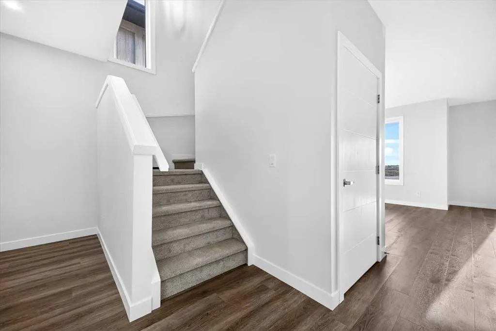 30 Harbour Way