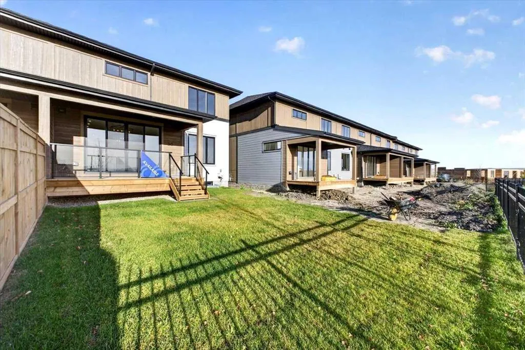 30 Harbour Way