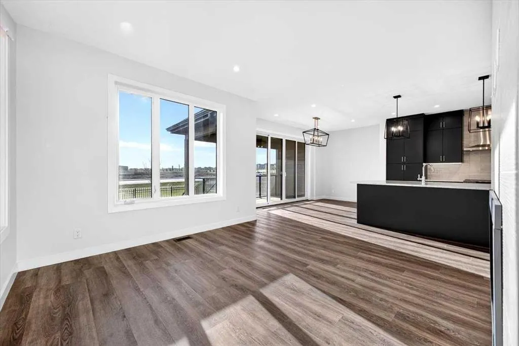 30 Harbour Way