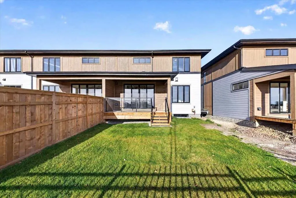 30 Harbour Way