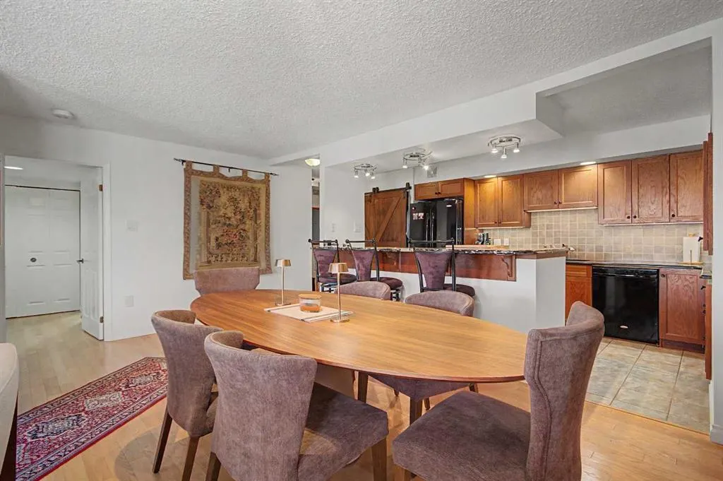 1100 8 Avenue SW #2003