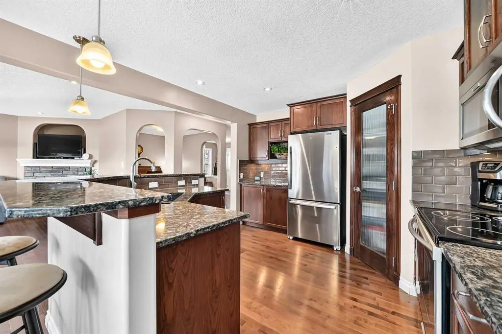 148 SPRINGMERE Grove