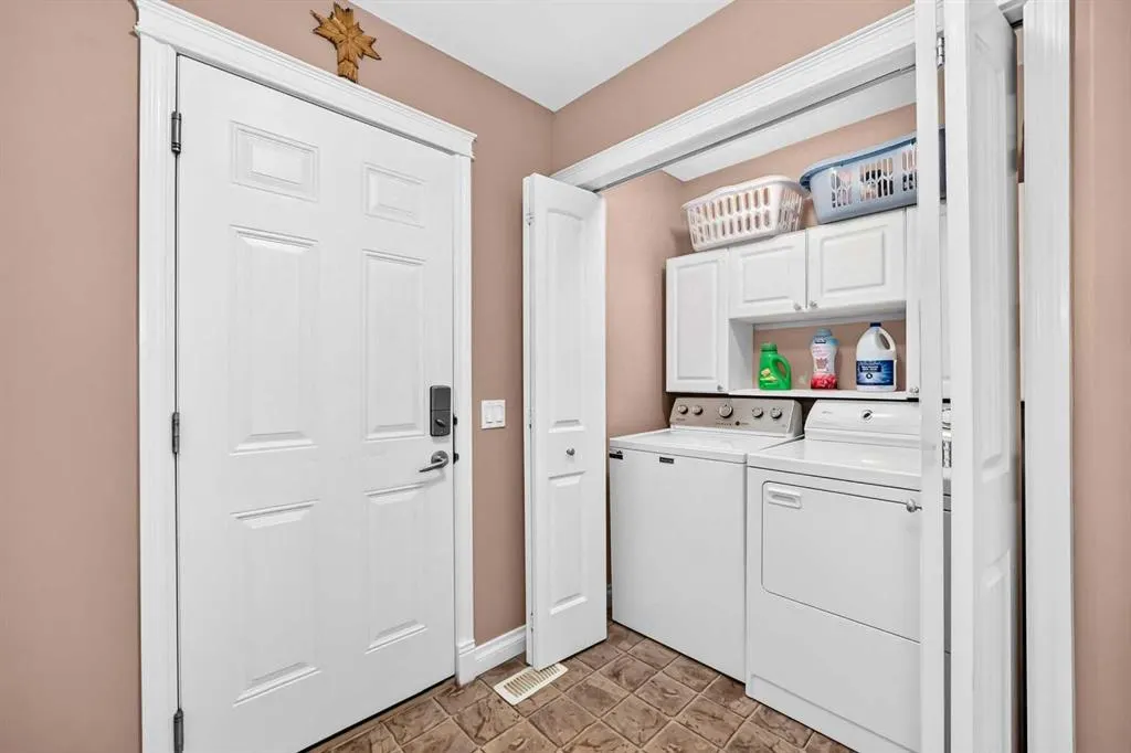 148 SPRINGMERE Grove