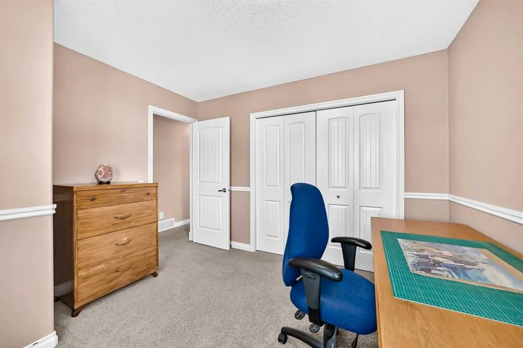 148 SPRINGMERE Grove