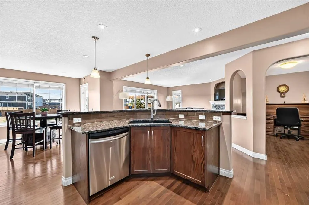 148 SPRINGMERE Grove