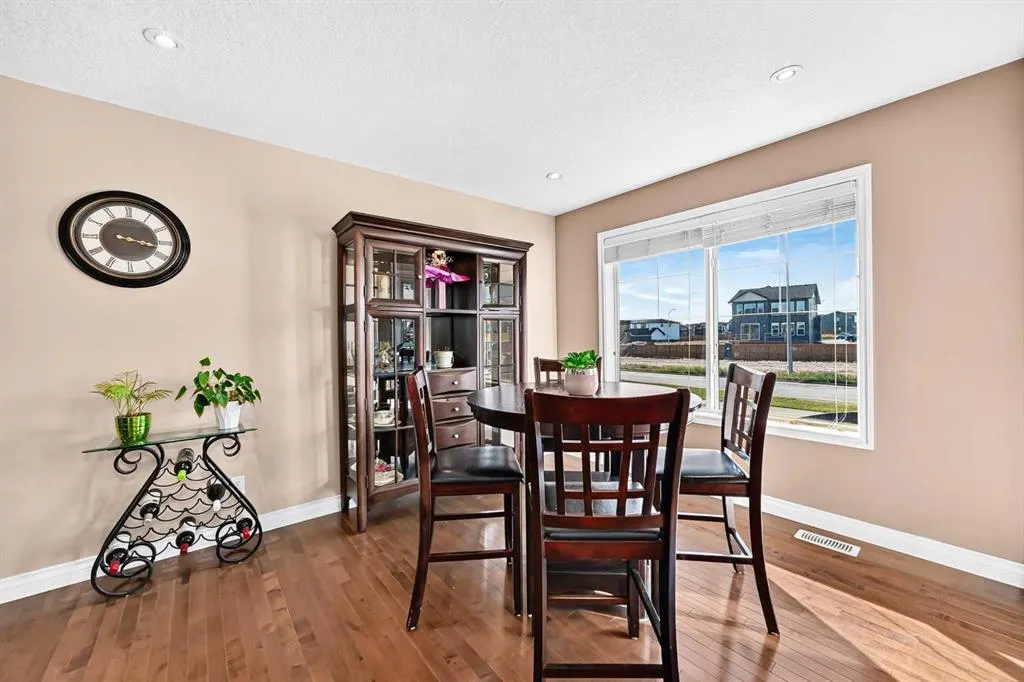 148 SPRINGMERE Grove