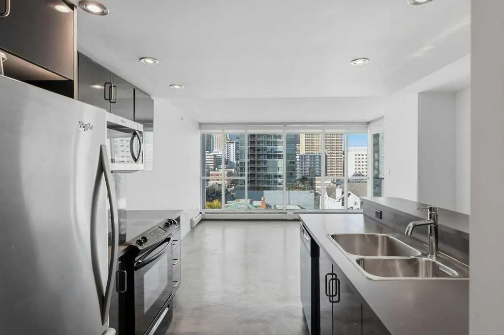 188 15 Avenue SW #910