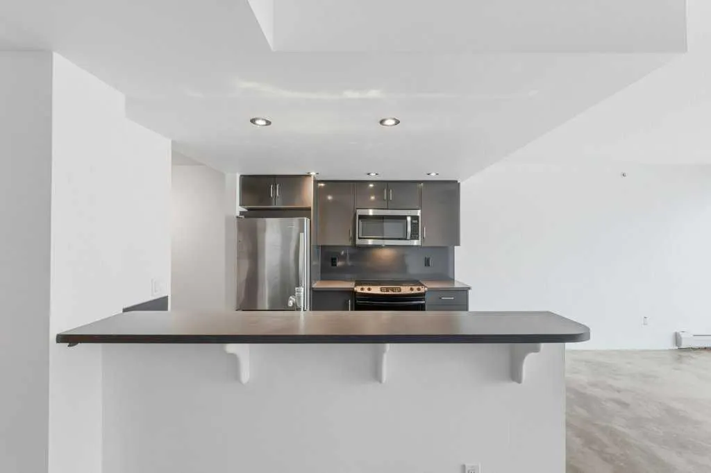188 15 Avenue SW #910
