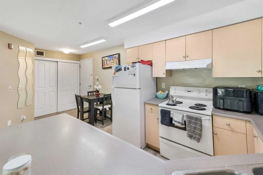 180 Kananaskis Way #117