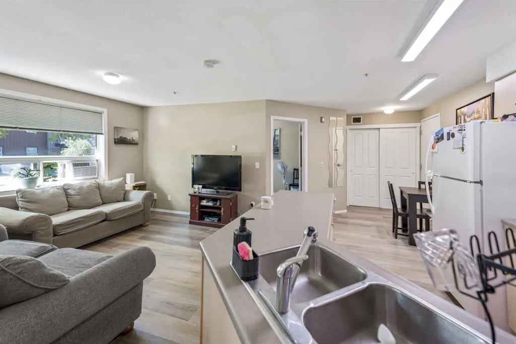 180 Kananaskis Way #117
