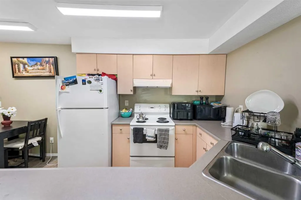 180 Kananaskis Way #117