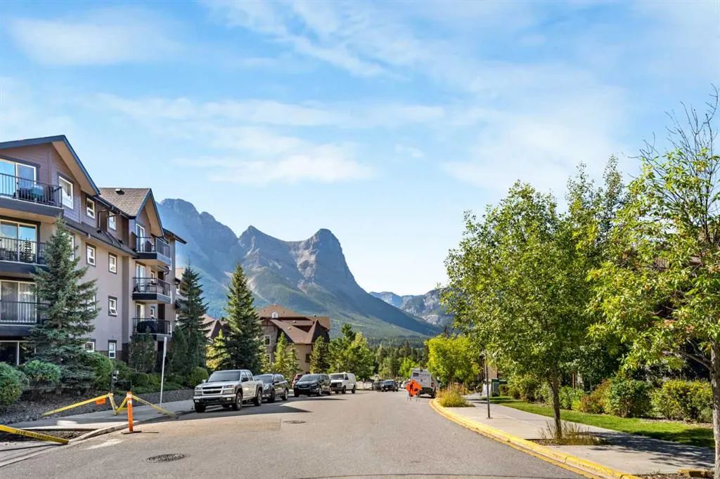 180 Kananaskis Way #117