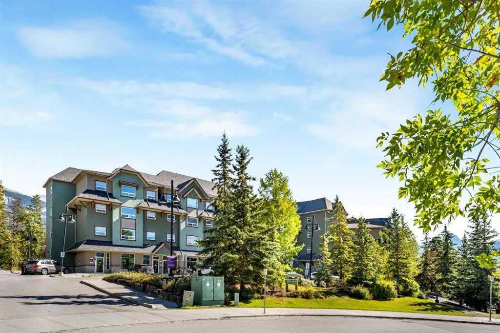 180 Kananaskis Way #117