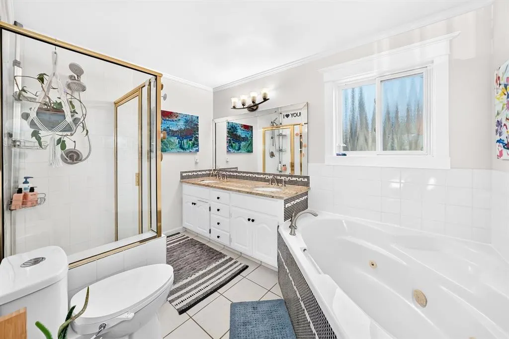 249 Chinook Drive