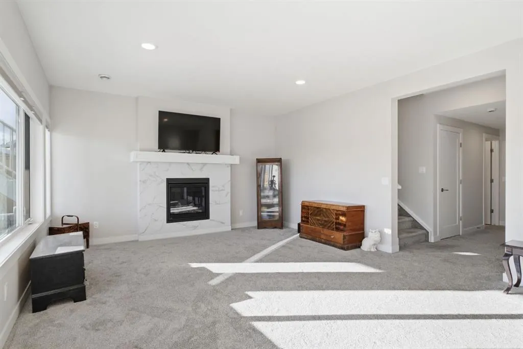 10 Heritage Close