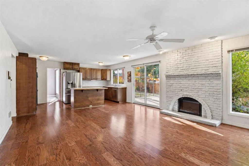 331 Oakfern Crescent SW