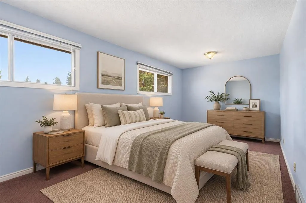 331 Oakfern Crescent SW