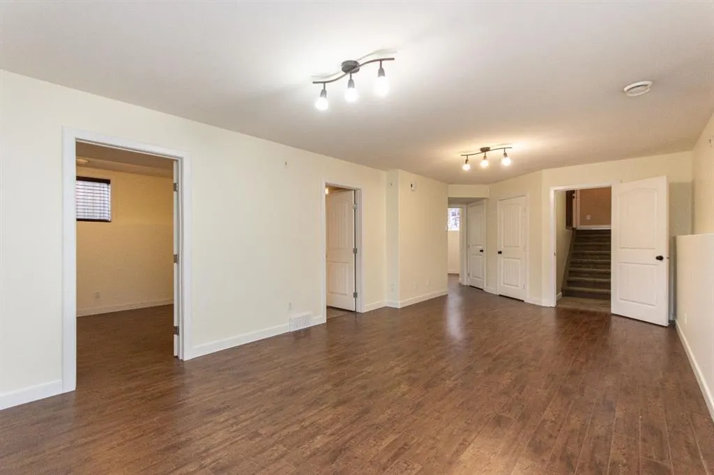 79 Trimble Close