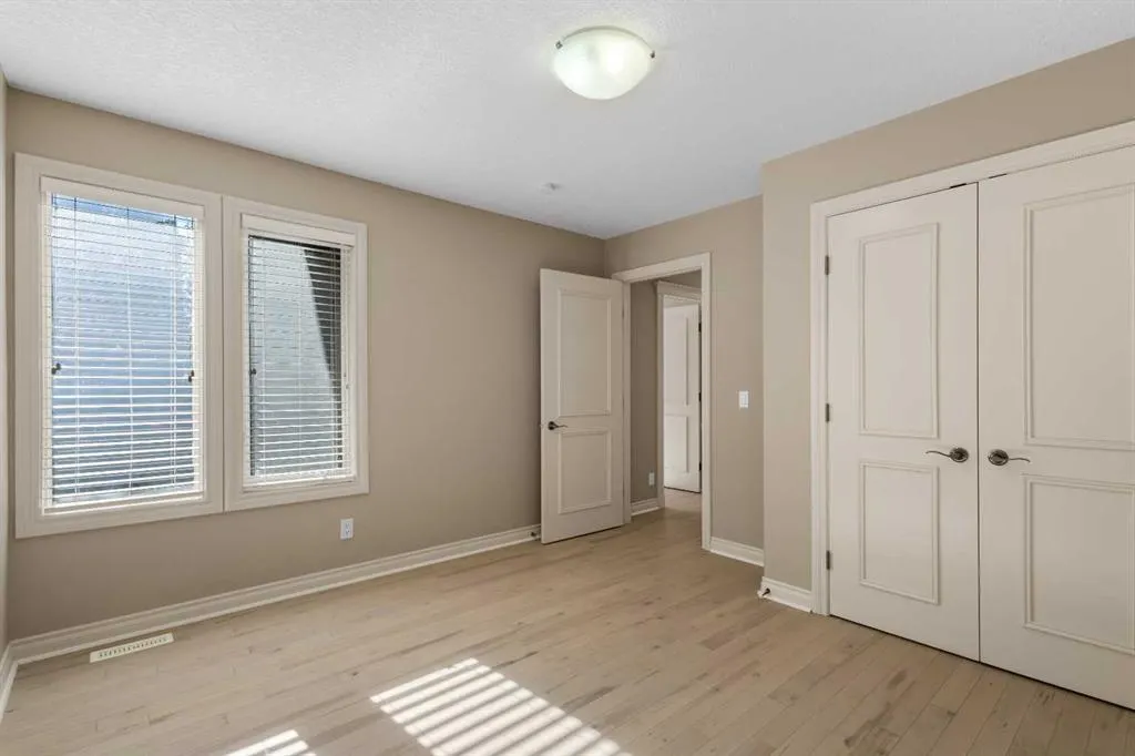 75 Discovery Ridge Mount SW