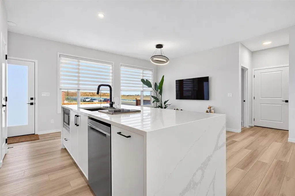 168 Setonstone Manor SE