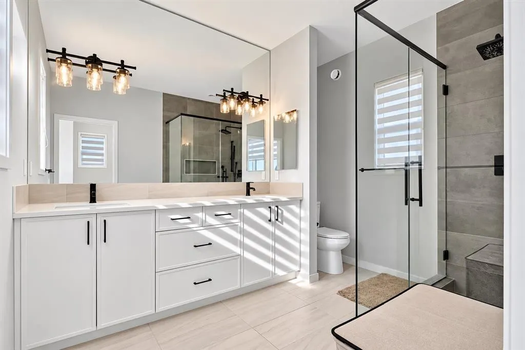 168 Setonstone Manor SE