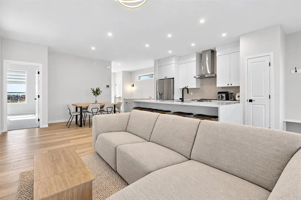 168 Setonstone Manor SE