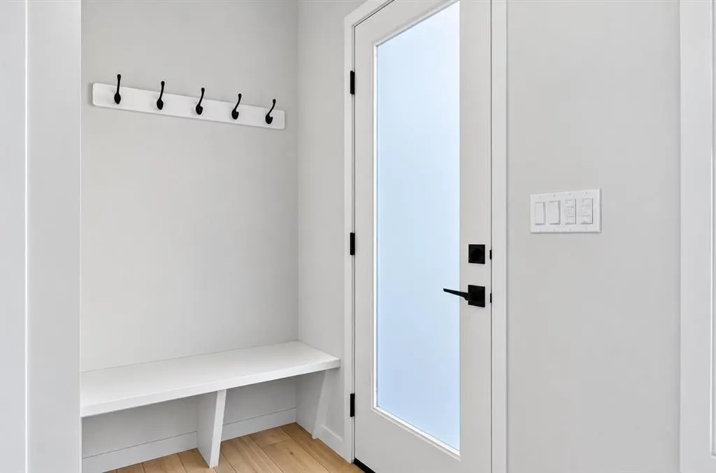 168 Setonstone Manor SE