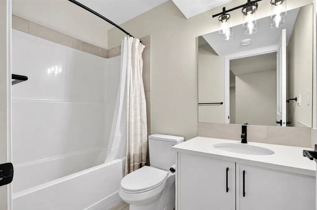 168 Setonstone Manor SE
